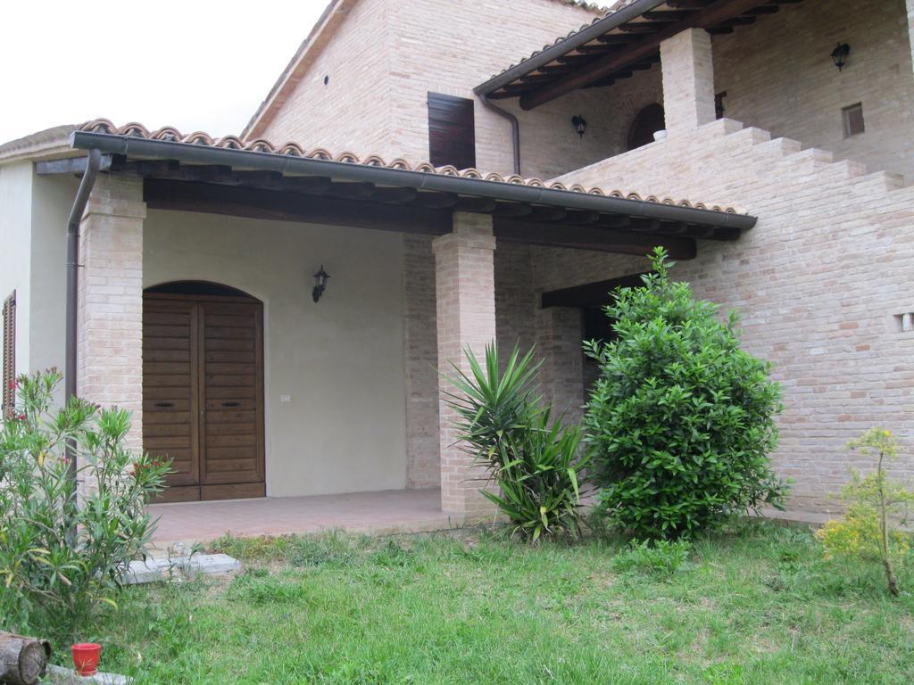 Appartamento Ciards House Montefalco Camera foto