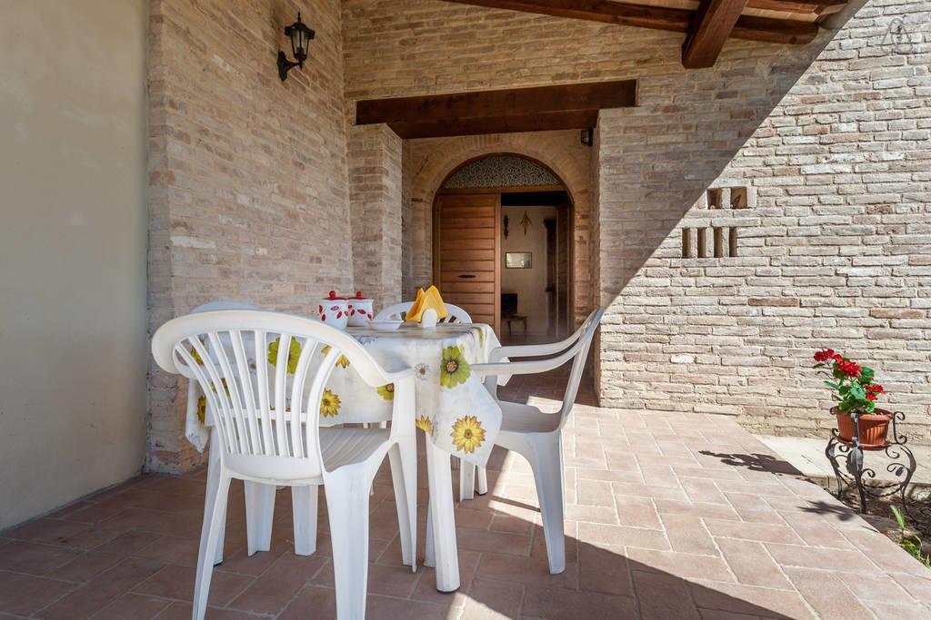 Appartamento Ciards House Montefalco Camera foto